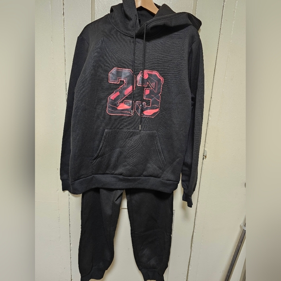 manfinity Other - 110 Manfinity Sz Med jogging suit NWOT